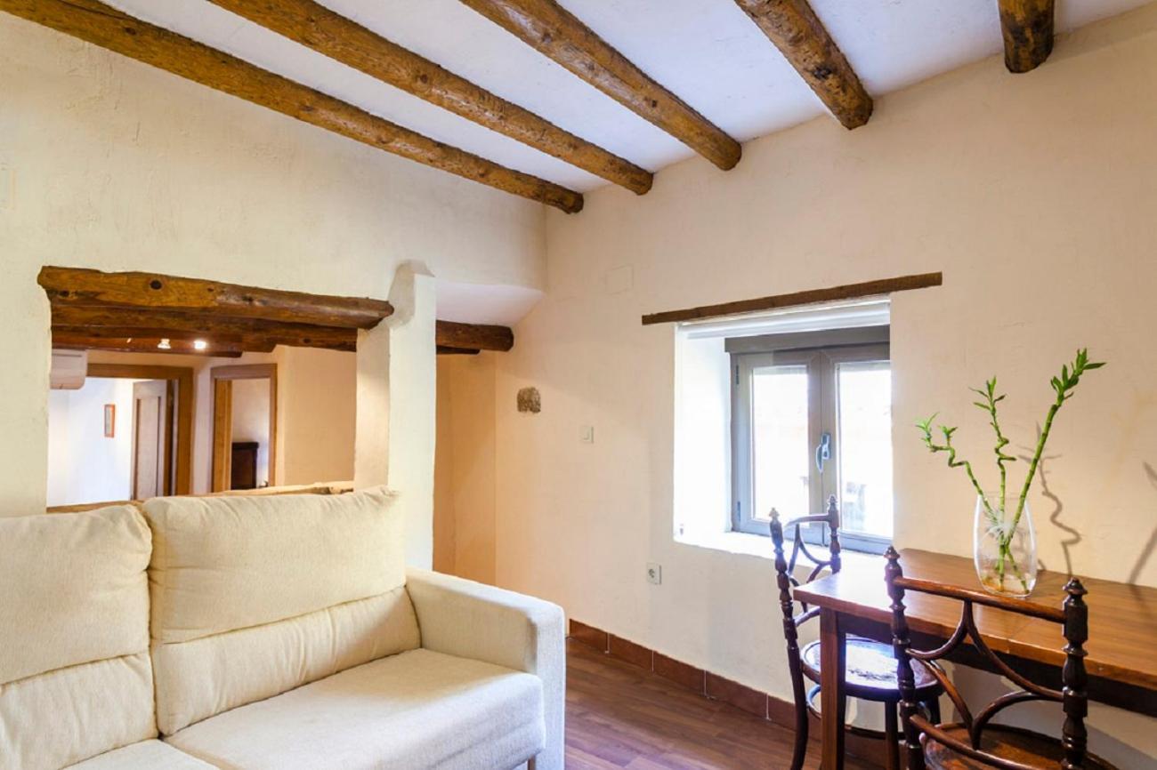 Apartamentos Casa Samper Santa Eulalia de Gállego Cameră foto