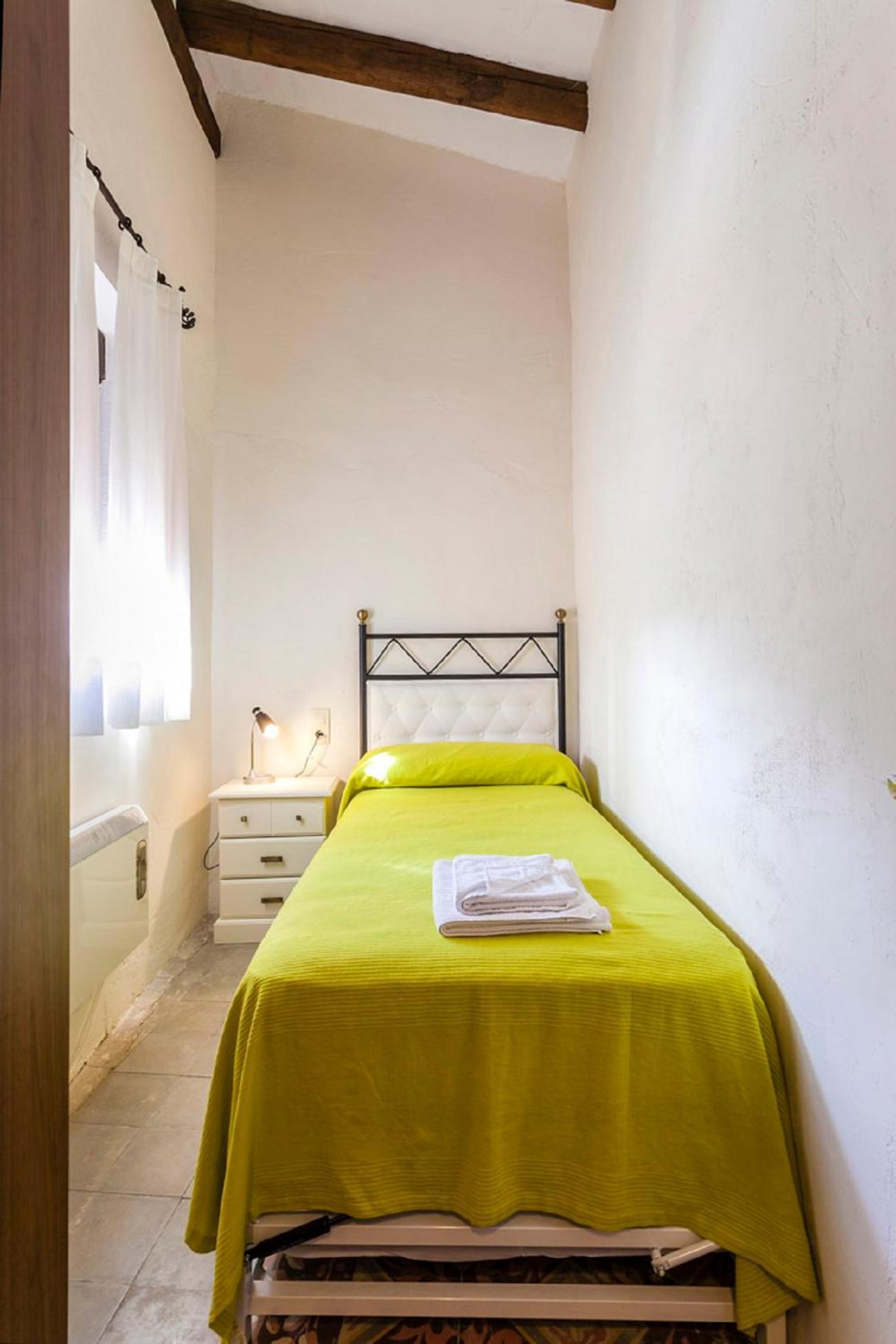 Apartamentos Casa Samper Santa Eulalia de Gállego Cameră foto