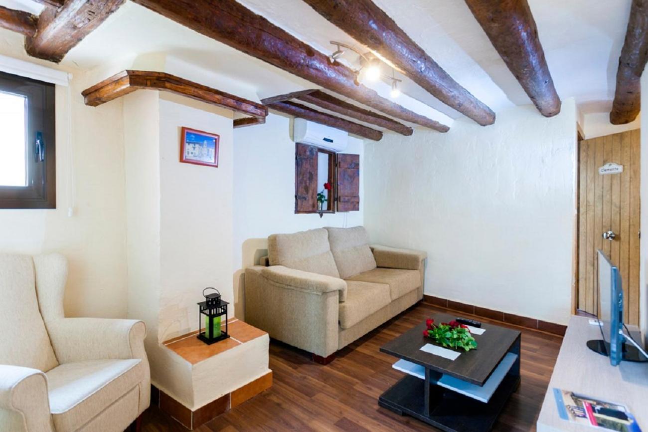 Apartamentos Casa Samper Santa Eulalia de Gállego Cameră foto