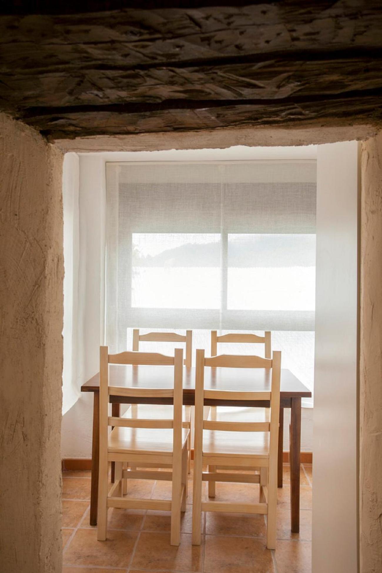 Apartamentos Casa Samper Santa Eulalia de Gállego Cameră foto